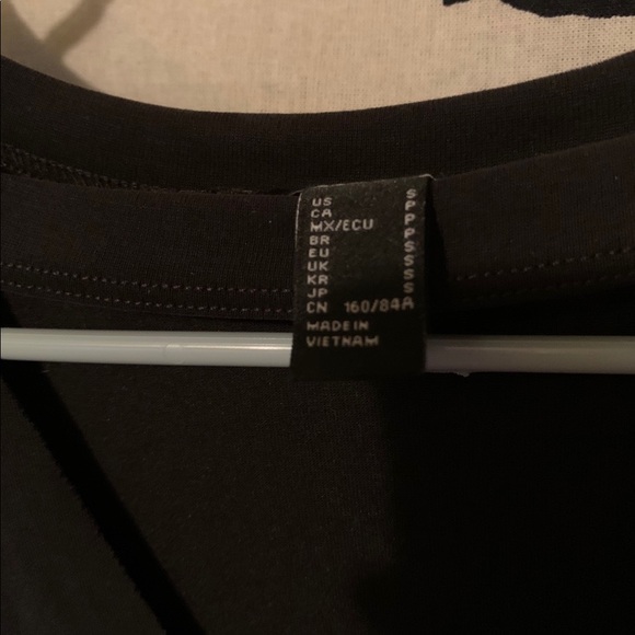 T shirt - Picture 3 of 3